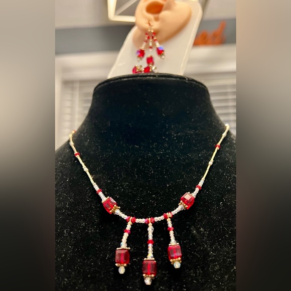 RED AB AND BEADED NECKLACE AND HOOK EARRINGS SET-ONE OF A KIND - Picture 5 of 9